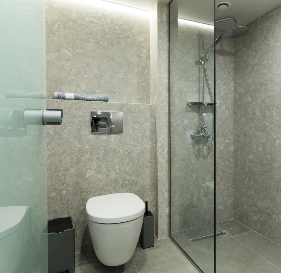Jacuzzi Suite Piazza Dei Leoni Heraklion Exteriör bild